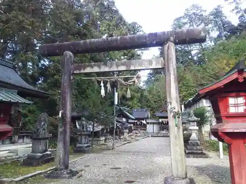 八幡神社の鳥居