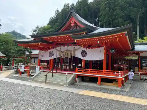 金櫻神社の本殿・本堂