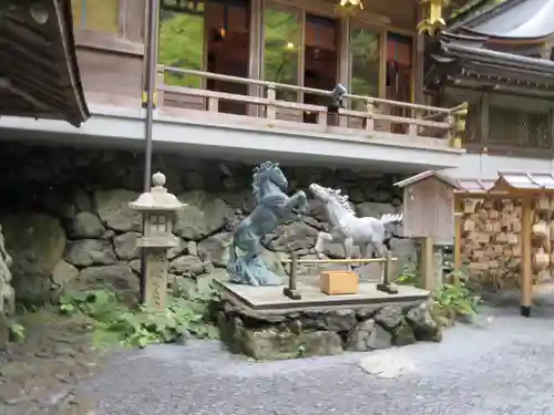 貴船神社の狛犬