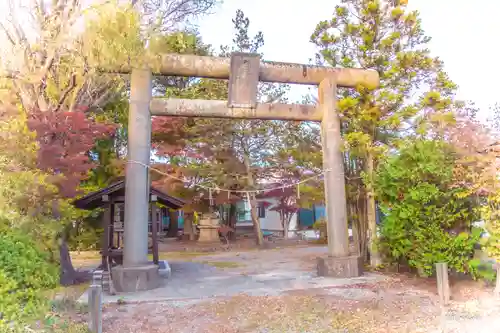 天津神社の鳥居