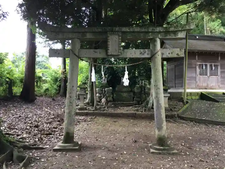 賀茂神社の鳥居