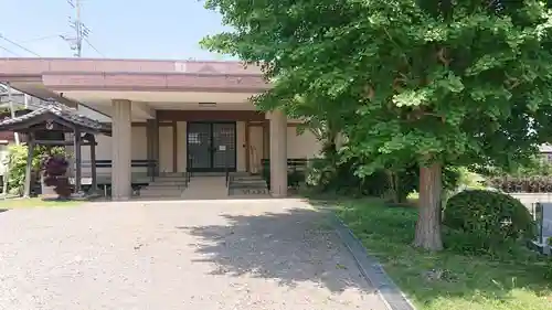 信徳寺の本殿・本堂