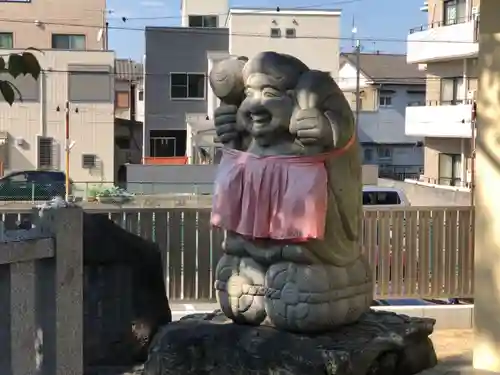 舞子六神社の像