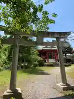 諏訪神社の鳥居