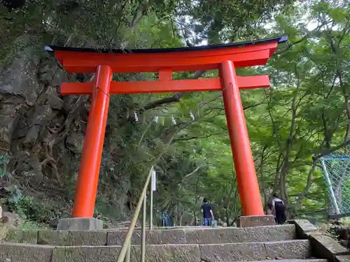 鳳来山東照宮の鳥居