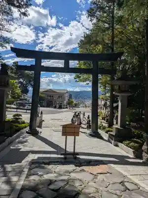 諏訪大社下社秋宮(長野県)