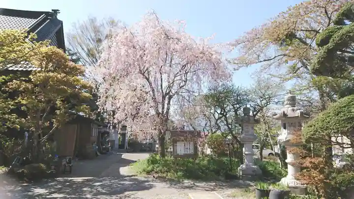上行寺(山梨県)