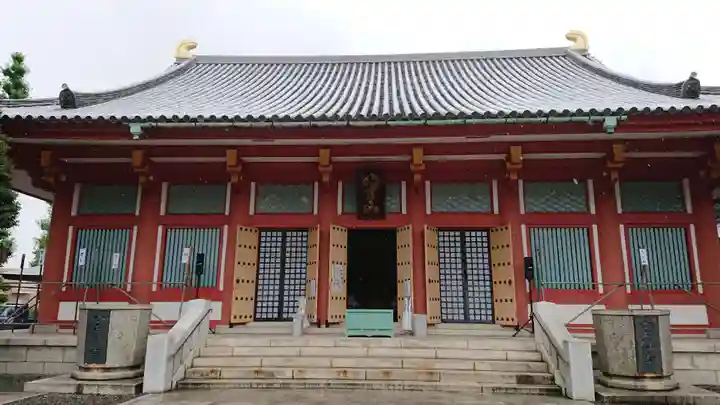 宝仙寺の本殿・本堂