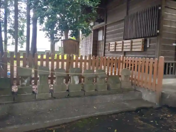 長島神社の{uncategorized: "未分類", other: "その他", undefined: "問題あり", building: "その他建物", grave: "お墓", sacred_gate: "鳥居", guardian: "狛犬", statue: "像", buddha: "仏像", history: "歴史", nature: "自然", garden: "庭園", animal: "動物", pagoda: "塔", temizu: "手水舎", mountain_gate: "山門・神門", sanctuary: "本殿・本堂", subordinate: "末社・摂社", art: "芸術", scenery: "景色", jizo: "地蔵", ema: "絵馬", goshuin: "御朱印", omikuji: "おみくじ", items: "授与品その他", amulet: "お守り", goshuincho: "御朱印帳", eats: "食事", festival: "お祭り", votive_dance: "神楽", shichigosan: "七五三参", wedding: "結婚式", experience: "体験その他", initially: "初詣", around: "周辺", anti_infection: "感染症対策"}