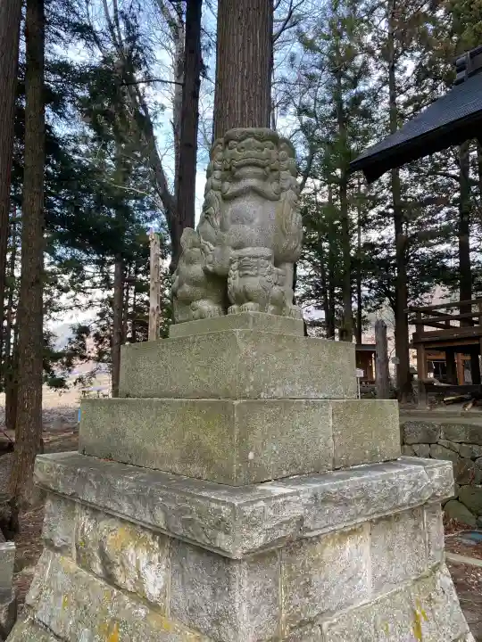 山家神社の{uncategorized: "未分類", other: "その他", undefined: "問題あり", building: "その他建物", grave: "お墓", sacred_gate: "鳥居", guardian: "狛犬", statue: "像", buddha: "仏像", history: "歴史", nature: "自然", garden: "庭園", animal: "動物", pagoda: "塔", temizu: "手水舎", mountain_gate: "山門・神門", sanctuary: "本殿・本堂", subordinate: "末社・摂社", art: "芸術", scenery: "景色", jizo: "地蔵", ema: "絵馬", goshuin: "御朱印", omikuji: "おみくじ", items: "授与品その他", amulet: "お守り", goshuincho: "御朱印帳", eats: "食事", festival: "お祭り", votive_dance: "神楽", shichigosan: "七五三参", wedding: "結婚式", experience: "体験その他", initially: "初詣", around: "周辺", anti_infection: "感染症対策"}