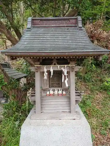 御霊神社（川名御霊神社）の末社・摂社