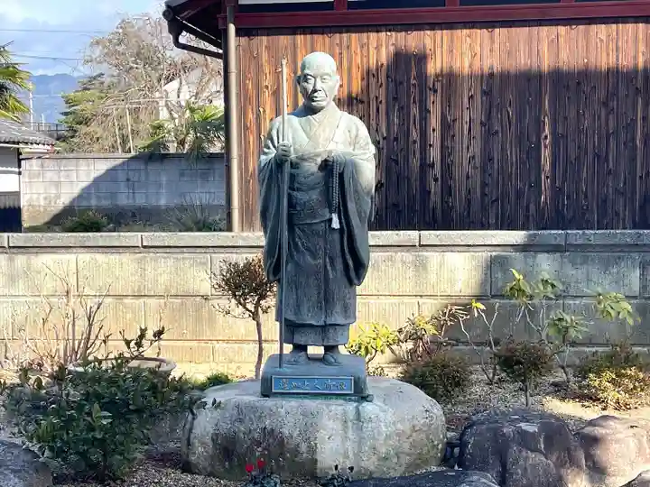 願念寺の像