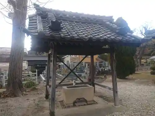 正覚寺の手水舎