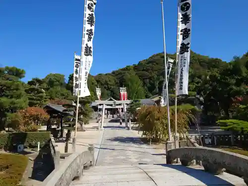 鶴羽根神社の建物その他