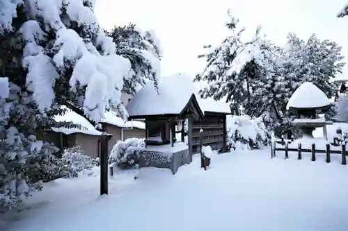 阿須利神社の末社・摂社