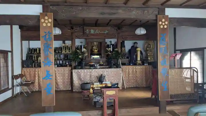 梅津寺の本殿・本堂