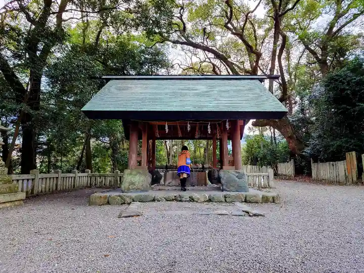 伊曽乃神社の手水舎