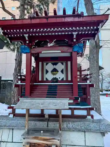 三吉神社の末社・摂社