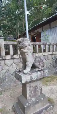樹木神社の狛犬