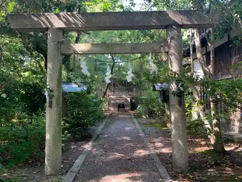 立坂神社の鳥居