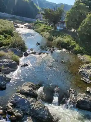 多田神社の周辺