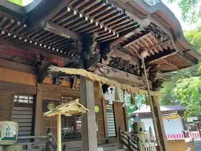 座間神社の本殿・本堂