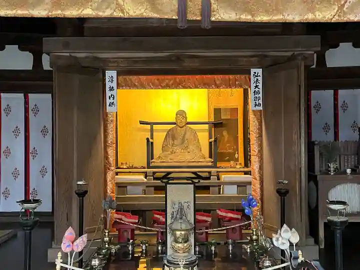 石山寺(滋賀県)