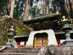 輪王寺の山門