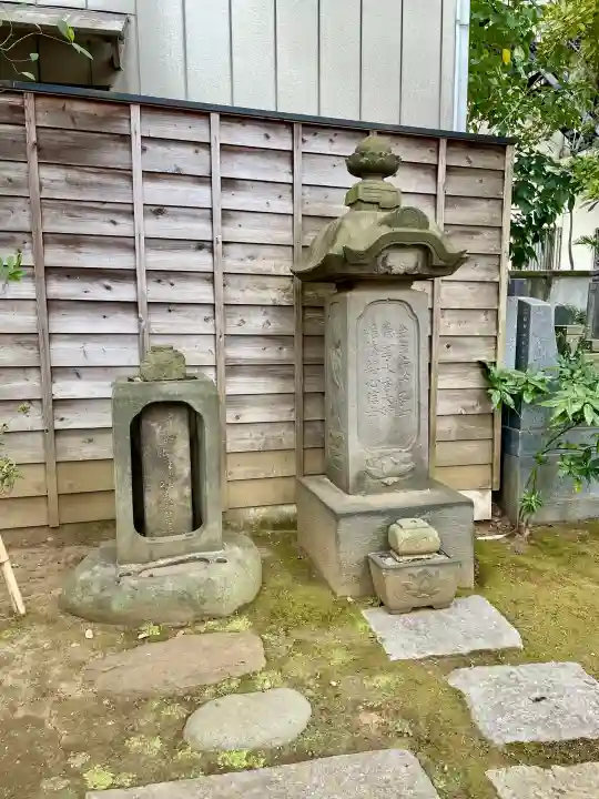 大林寺の{uncategorized: "未分類", other: "その他", undefined: "問題あり", building: "その他建物", grave: "お墓", sacred_gate: "鳥居", guardian: "狛犬", statue: "像", buddha: "仏像", history: "歴史", nature: "自然", garden: "庭園", animal: "動物", pagoda: "塔", temizu: "手水舎", mountain_gate: "山門・神門", sanctuary: "本殿・本堂", subordinate: "末社・摂社", art: "芸術", scenery: "景色", jizo: "地蔵", ema: "絵馬", goshuin: "御朱印", omikuji: "おみくじ", items: "授与品その他", amulet: "お守り", goshuincho: "御朱印帳", eats: "食事", festival: "お祭り", votive_dance: "神楽", shichigosan: "七五三参", wedding: "結婚式", experience: "体験その他", initially: "初詣", around: "周辺", anti_infection: "感染症対策"}