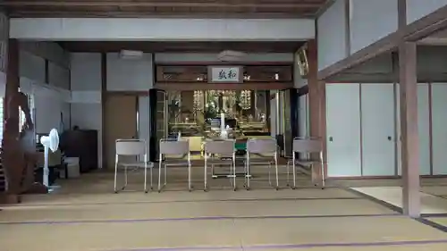 正覚寺の本殿・本堂