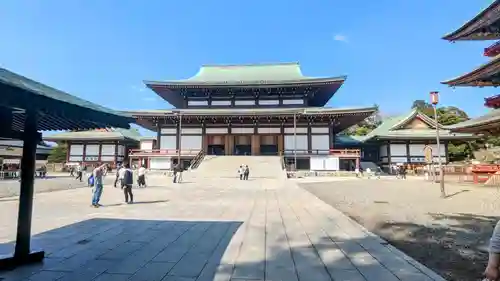 成田山新勝寺の本殿・本堂