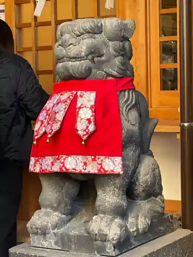 小網神社の{uncategorized: "未分類", other: "その他", undefined: "問題あり", building: "その他建物", grave: "お墓", sacred_gate: "鳥居", guardian: "狛犬", statue: "像", buddha: "仏像", history: "歴史", nature: "自然", garden: "庭園", animal: "動物", pagoda: "塔", temizu: "手水舎", mountain_gate: "山門・神門", sanctuary: "本殿・本堂", subordinate: "末社・摂社", art: "芸術", scenery: "景色", jizo: "地蔵", ema: "絵馬", goshuin: "御朱印", omikuji: "おみくじ", items: "授与品その他", amulet: "お守り", goshuincho: "御朱印帳", eats: "食事", festival: "お祭り", votive_dance: "神楽", shichigosan: "七五三参", wedding: "結婚式", experience: "体験その他", initially: "初詣", around: "周辺", anti_infection: "感染症対策"}