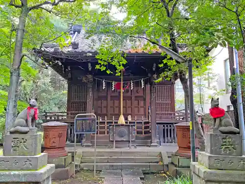 赤坂氷川神社の末社・摂社