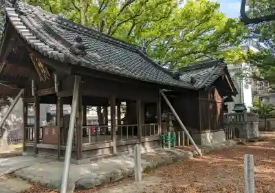 八幡社（篠原八幡社）の{uncategorized: "未分類", other: "その他", undefined: "問題あり", building: "その他建物", grave: "お墓", sacred_gate: "鳥居", guardian: "狛犬", statue: "像", buddha: "仏像", history: "歴史", nature: "自然", garden: "庭園", animal: "動物", pagoda: "塔", temizu: "手水舎", mountain_gate: "山門・神門", sanctuary: "本殿・本堂", subordinate: "末社・摂社", art: "芸術", scenery: "景色", jizo: "地蔵", ema: "絵馬", goshuin: "御朱印", omikuji: "おみくじ", items: "授与品その他", amulet: "お守り", goshuincho: "御朱印帳", eats: "食事", festival: "お祭り", votive_dance: "神楽", shichigosan: "七五三参", wedding: "結婚式", experience: "体験その他", initially: "初詣", around: "周辺", anti_infection: "感染症対策"}
