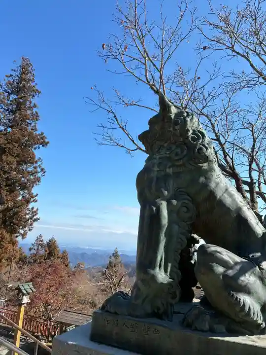 武蔵御嶽神社の{uncategorized: "未分類", other: "その他", undefined: "問題あり", building: "その他建物", grave: "お墓", sacred_gate: "鳥居", guardian: "狛犬", statue: "像", buddha: "仏像", history: "歴史", nature: "自然", garden: "庭園", animal: "動物", pagoda: "塔", temizu: "手水舎", mountain_gate: "山門・神門", sanctuary: "本殿・本堂", subordinate: "末社・摂社", art: "芸術", scenery: "景色", jizo: "地蔵", ema: "絵馬", goshuin: "御朱印", omikuji: "おみくじ", items: "授与品その他", amulet: "お守り", goshuincho: "御朱印帳", eats: "食事", festival: "お祭り", votive_dance: "神楽", shichigosan: "七五三参", wedding: "結婚式", experience: "体験その他", initially: "初詣", around: "周辺", anti_infection: "感染症対策"}