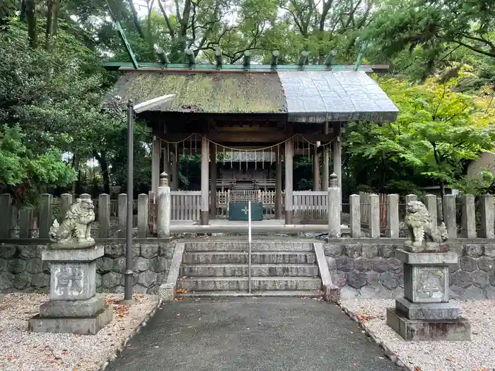 西尾神社の本殿