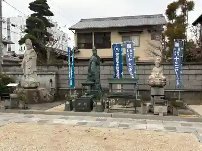 高野山今治別院の{uncategorized: "未分類", other: "その他", undefined: "問題あり", building: "その他建物", grave: "お墓", sacred_gate: "鳥居", guardian: "狛犬", statue: "像", buddha: "仏像", history: "歴史", nature: "自然", garden: "庭園", animal: "動物", pagoda: "塔", temizu: "手水舎", mountain_gate: "山門・神門", sanctuary: "本殿・本堂", subordinate: "末社・摂社", art: "芸術", scenery: "景色", jizo: "地蔵", ema: "絵馬", goshuin: "御朱印", omikuji: "おみくじ", items: "授与品その他", amulet: "お守り", goshuincho: "御朱印帳", eats: "食事", festival: "お祭り", votive_dance: "神楽", shichigosan: "七五三参", wedding: "結婚式", experience: "体験その他", initially: "初詣", around: "周辺", anti_infection: "感染症対策"}