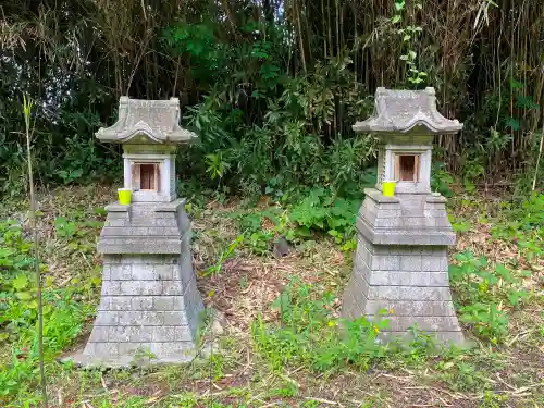 阿波山上神社の末社