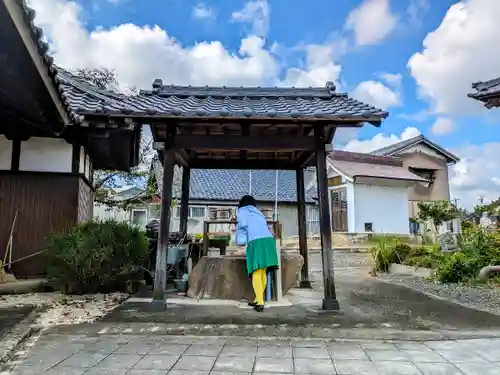 正法寺の手水舎