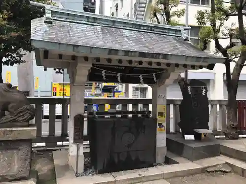 椙森神社の手水舎