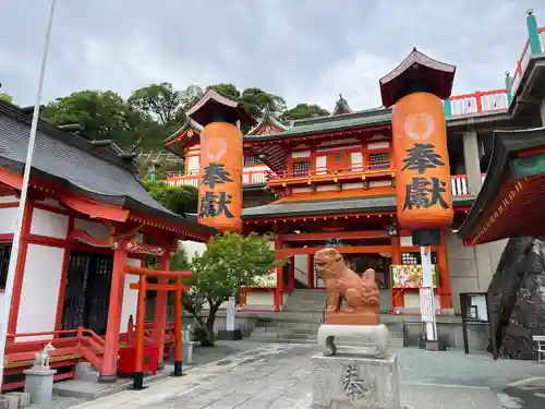 高橋稲荷神社の建物その他