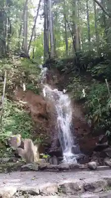 戸隠神社中社の周辺