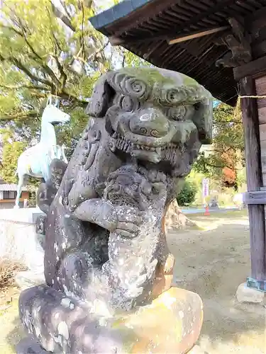 上内八幡宮の狛犬