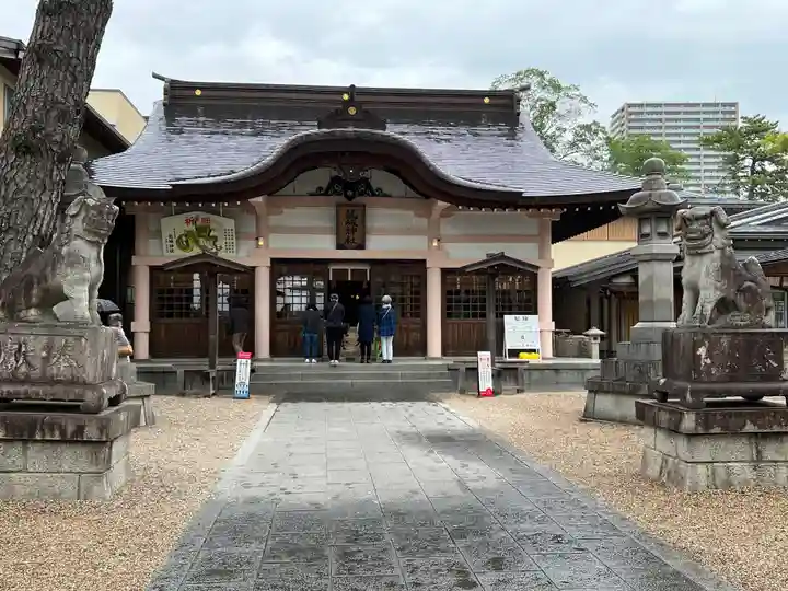 龍城神社の本殿・本堂