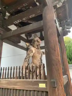 當麻寺の像