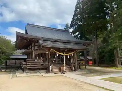 出石神社の{uncategorized: "未分類", other: "その他", undefined: "問題あり", building: "その他建物", grave: "お墓", sacred_gate: "鳥居", guardian: "狛犬", statue: "像", buddha: "仏像", history: "歴史", nature: "自然", garden: "庭園", animal: "動物", pagoda: "塔", temizu: "手水舎", mountain_gate: "山門・神門", sanctuary: "本殿・本堂", subordinate: "末社・摂社", art: "芸術", scenery: "景色", jizo: "地蔵", ema: "絵馬", goshuin: "御朱印", omikuji: "おみくじ", items: "授与品その他", amulet: "お守り", goshuincho: "御朱印帳", eats: "食事", festival: "お祭り", votive_dance: "神楽", shichigosan: "七五三参", wedding: "結婚式", experience: "体験その他", initially: "初詣", around: "周辺", anti_infection: "感染症対策"}