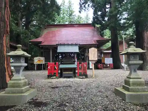 志和古稲荷神社の本殿