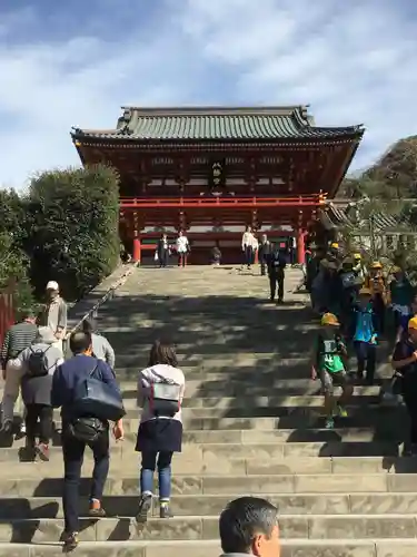 鶴岡八幡宮の山門・神門