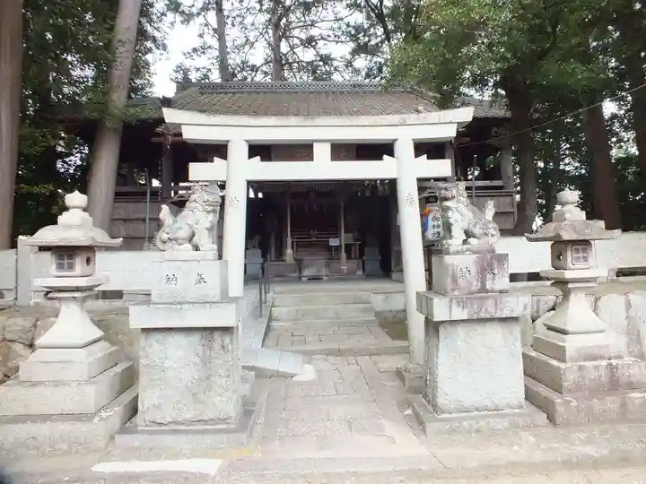 立志神社の本殿・本堂