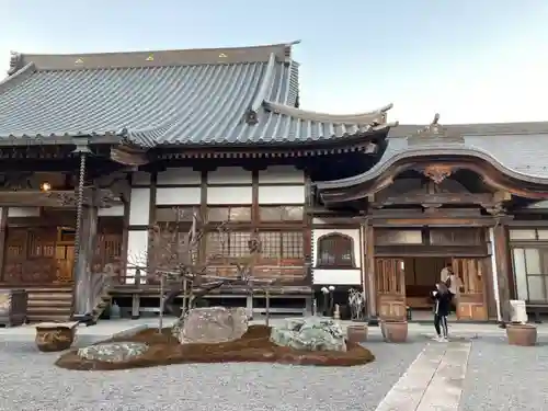 玉泉寺の本殿・本堂